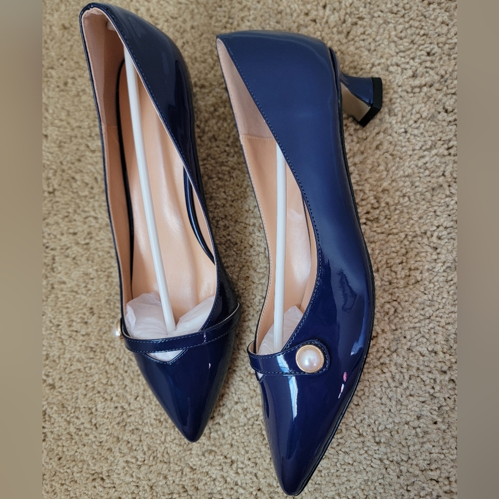Blue kitten heels with pearl detail